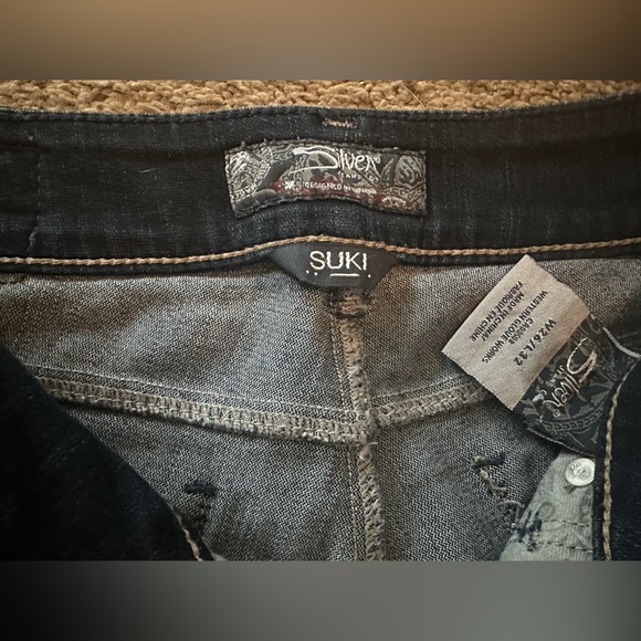 Silver Suki Mid- Rise Bootcut Jeans - Picture 7 of 7